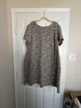 Calvin Klein Women's Tweed Short Sleeve Crew Neck Shift Dress, Plus Size 22W